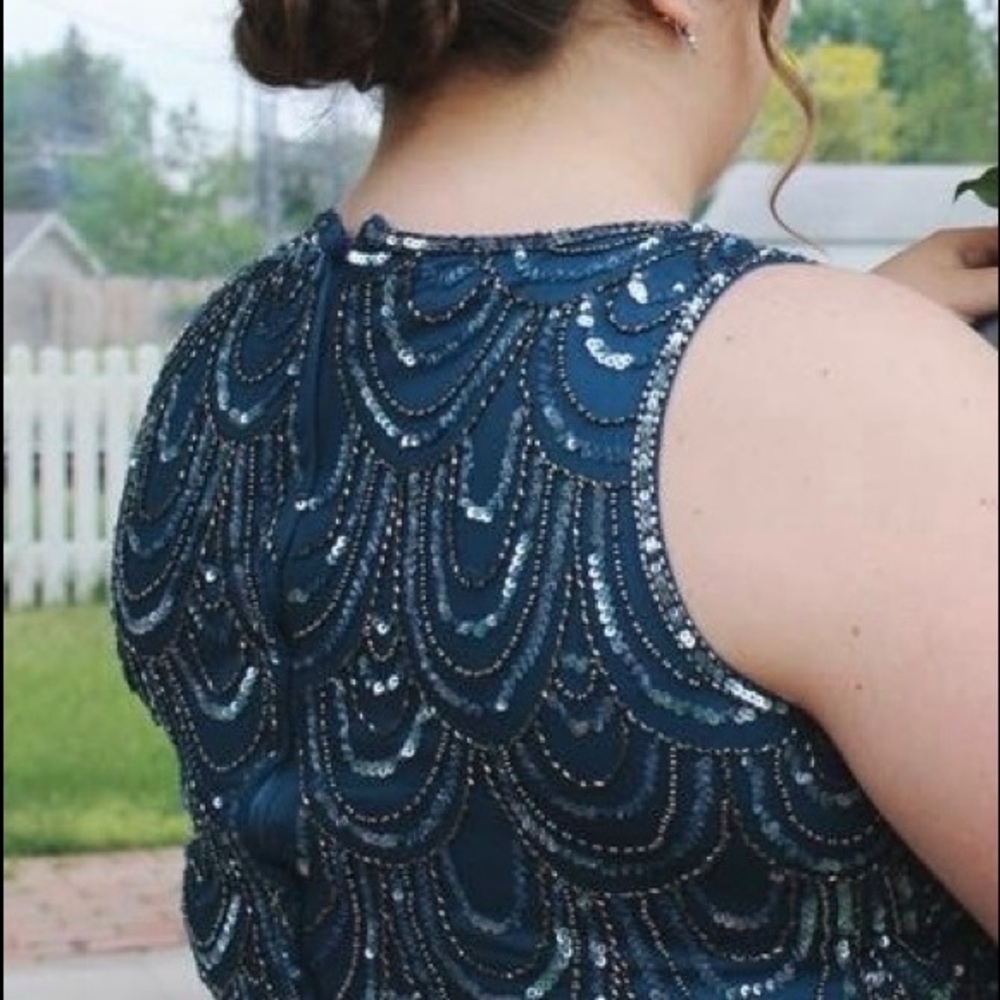Prom Dress - Picture 2 of 6